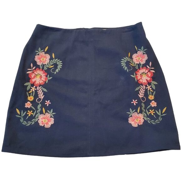 Embroidered Skirt - Picture 1 of 6
